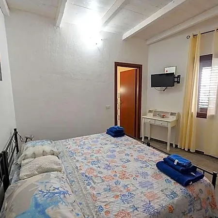 Su Neulagi 3*